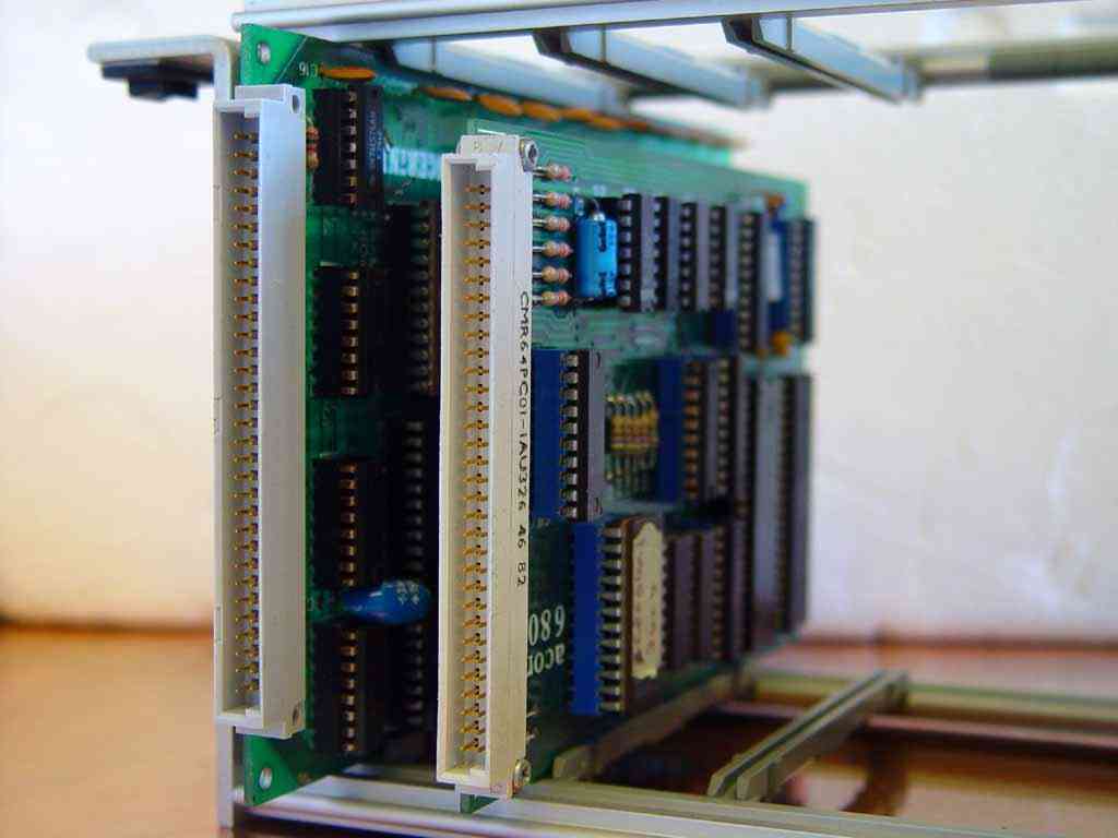 Eurocard Acorn 6809 card
beside the Microtan 65 CPU